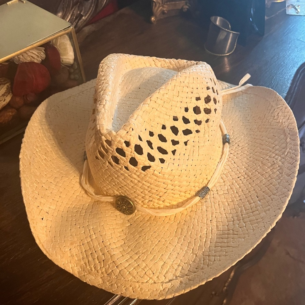 Stylish Cream Straw Cowboy Hat